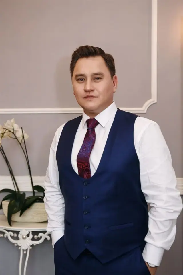 Азамат Аттокуров